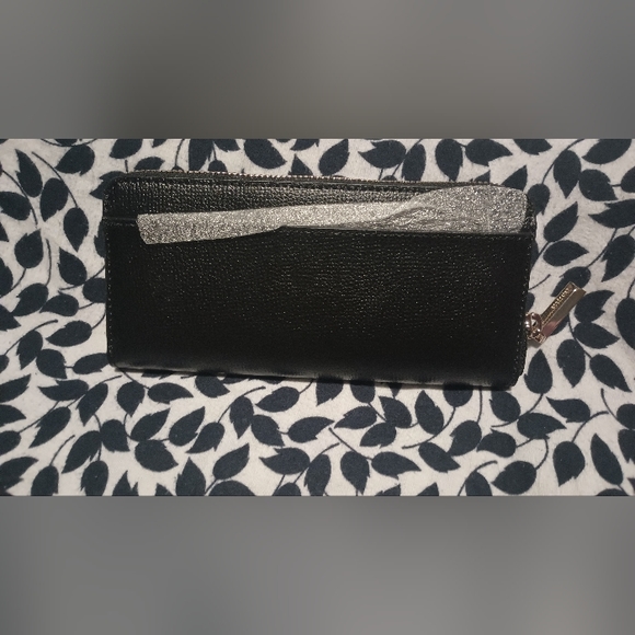 Kate Spade Slim Continental Wallet - Picture 2 of 6